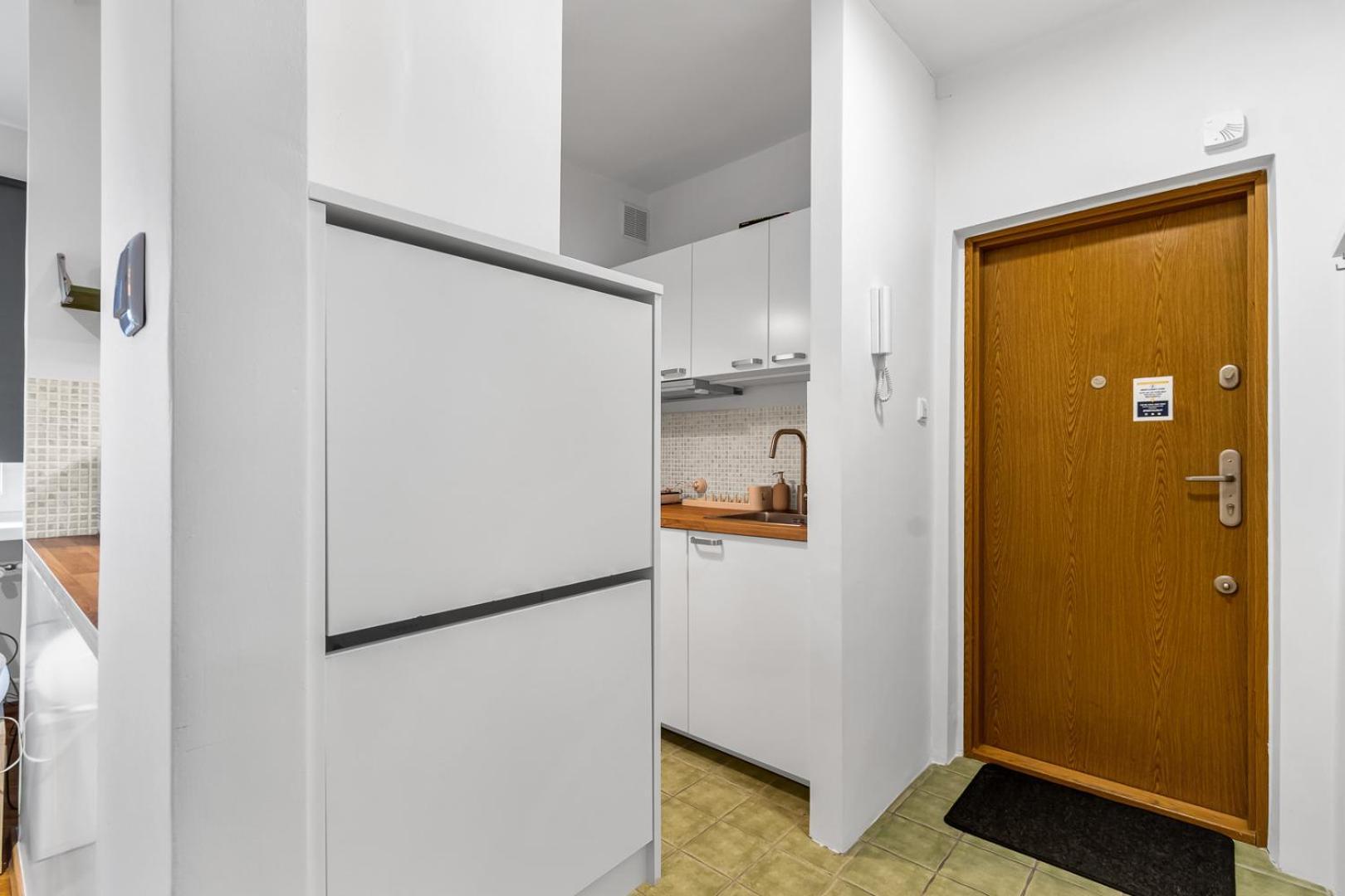 Tamka Studio - Top Location, Park And Metro Nearby - By Rentujemy Warsaw Exterior photo